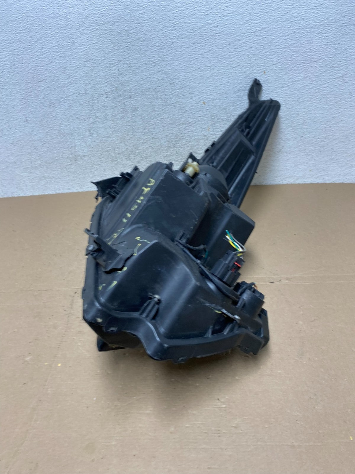 2013 - 2018 Cadillac Ats Right Passenger RH Side Halogen Headlight AF4511 DW11