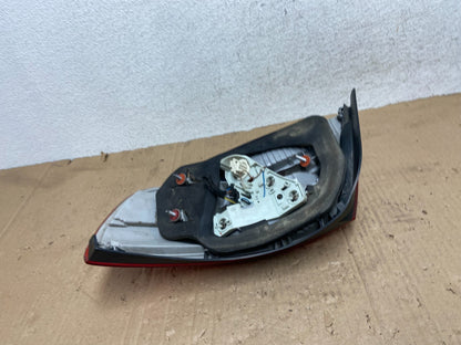 2007 - 2010 BMW M3 328i 335i Convertible Left Driver LH Tail Light AE9331 DW5