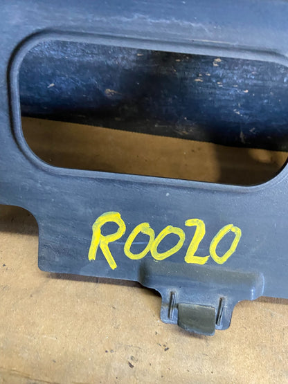 2008 to 2010 Land Rover LR2 Front Bumper Grille Grill OEM R0020 DG11