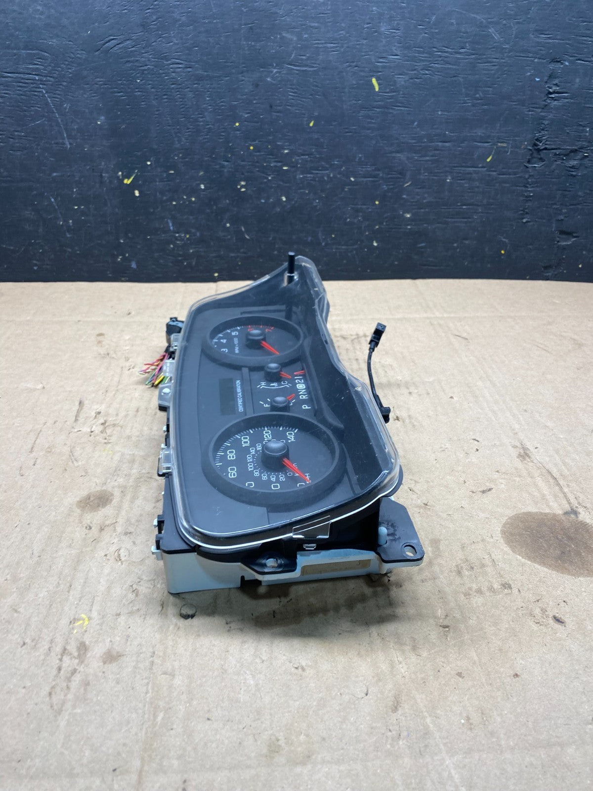 2009 to 2010 Mercury Marquis Speedometer Cluster Gauge Oem P5586 DG1