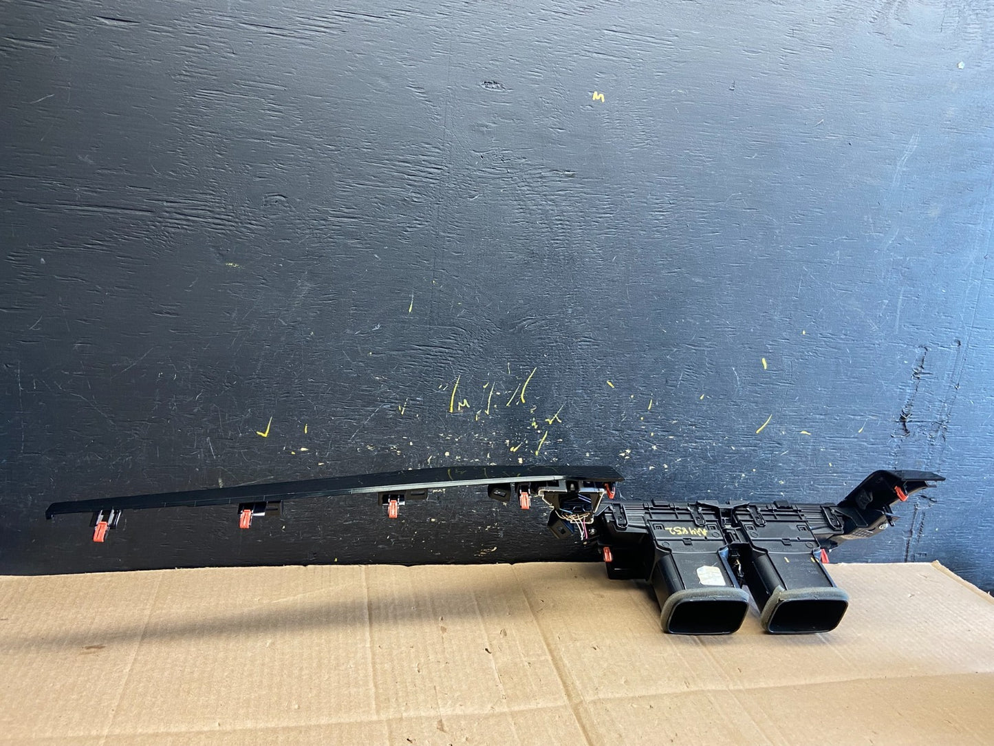 2021-2024 Toyota Camry Dashboard Center Air Vent Grille aa4852 DG3