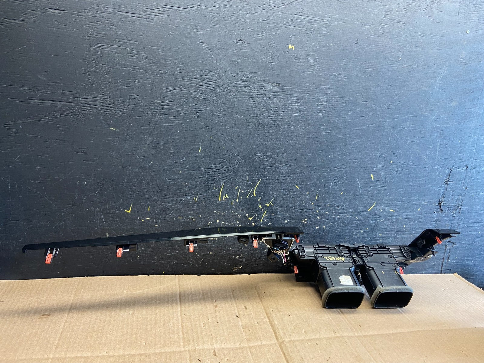 2021-2024 Toyota Camry Dashboard Center Air Vent Grille aa4852 DG3