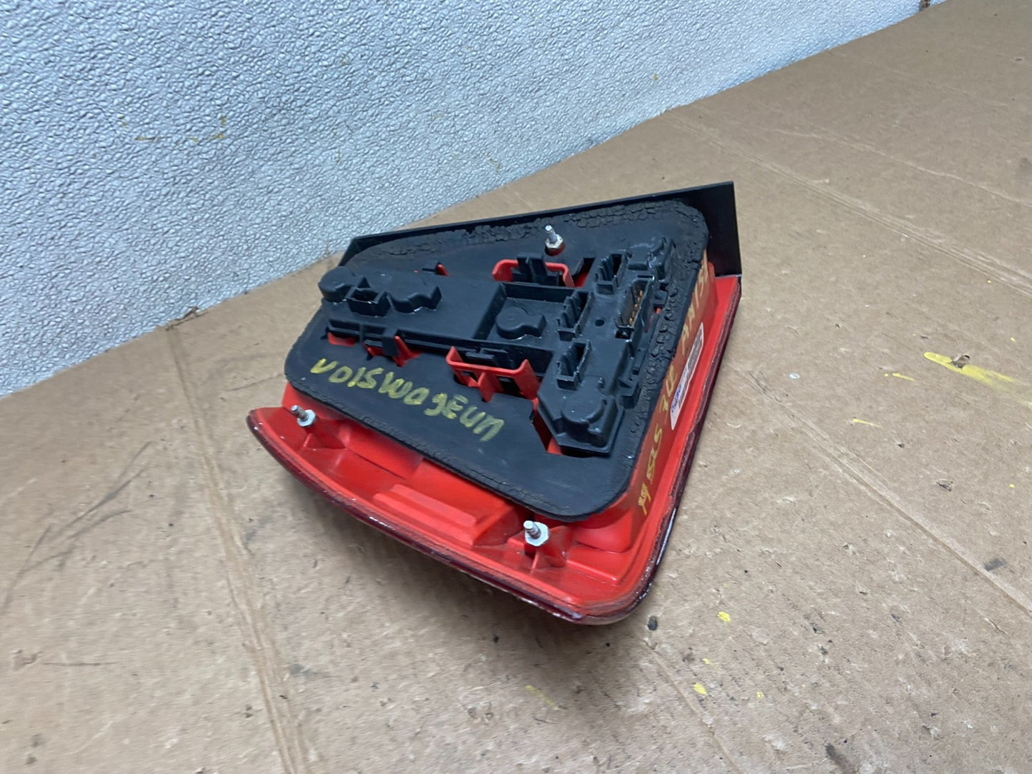2004 to 2005 Volkswagen Jetta Right Passenger RH Side Tail Light DEPO AA1581 DW5