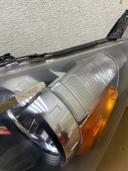 2005 2006 2007 Honda Odyssey Left+Right Set Halogen Headlights V8206 DW7