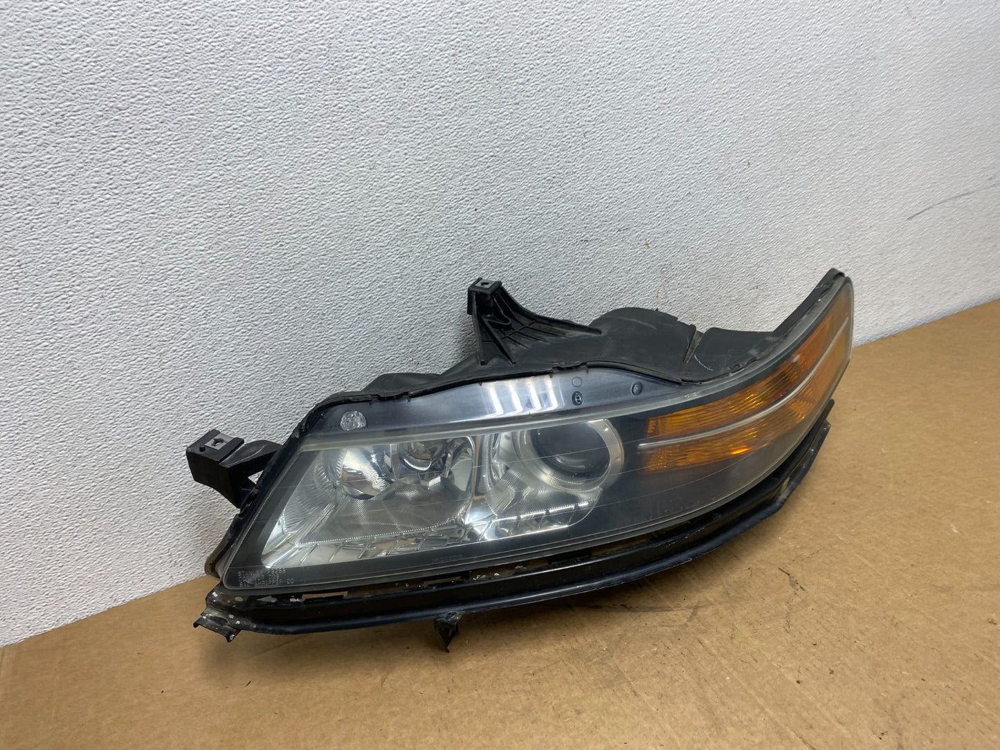 2004 2005 2006 Acura TL Headlight Left Driver LH Side Xenon HID AD6071 DW2