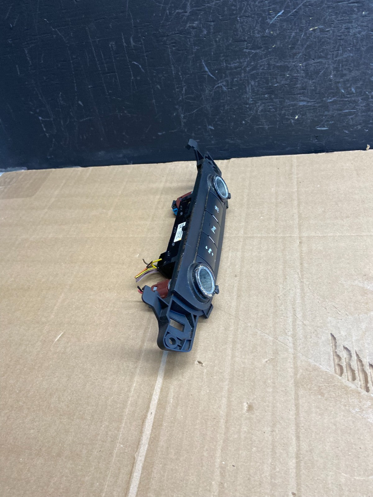 2007 - 2014 Chevrolet Tahoe Yukon Pedal Traction Control Switch af1485 DG1