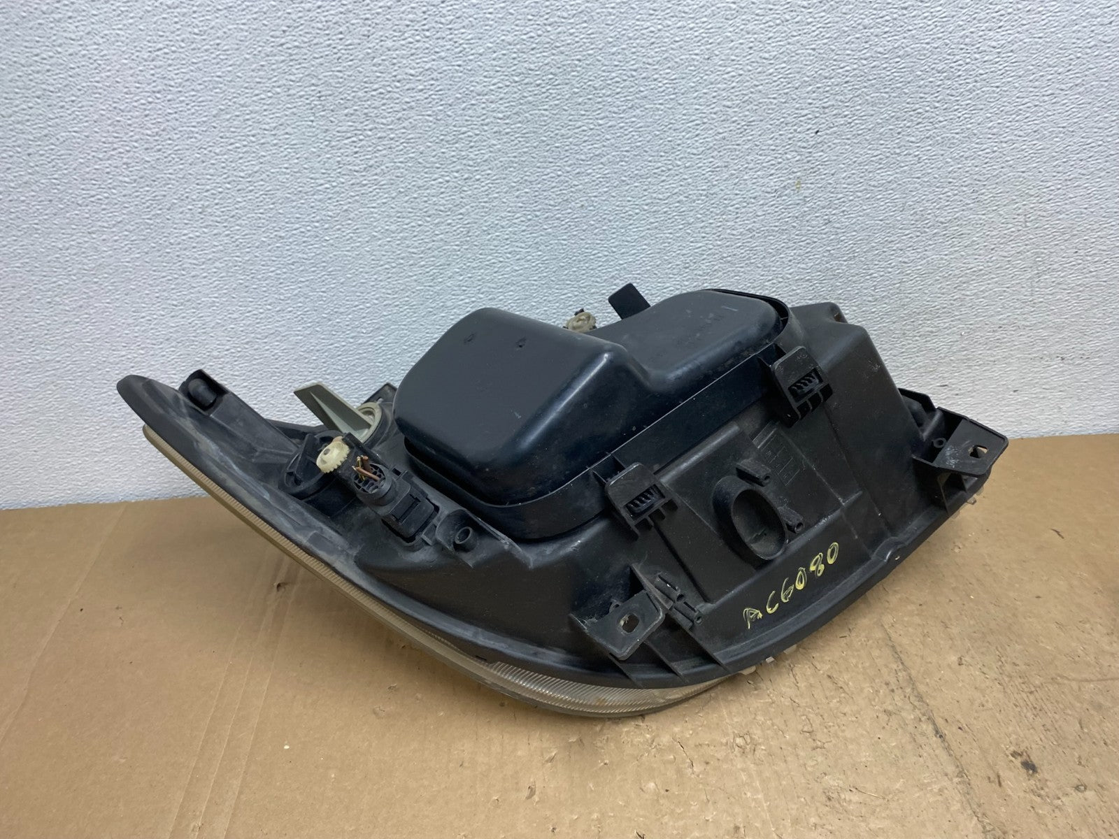 2007 to 2013 Mercedes Sprinter Headlight Left Driver Side Halogen AC6080 DW7