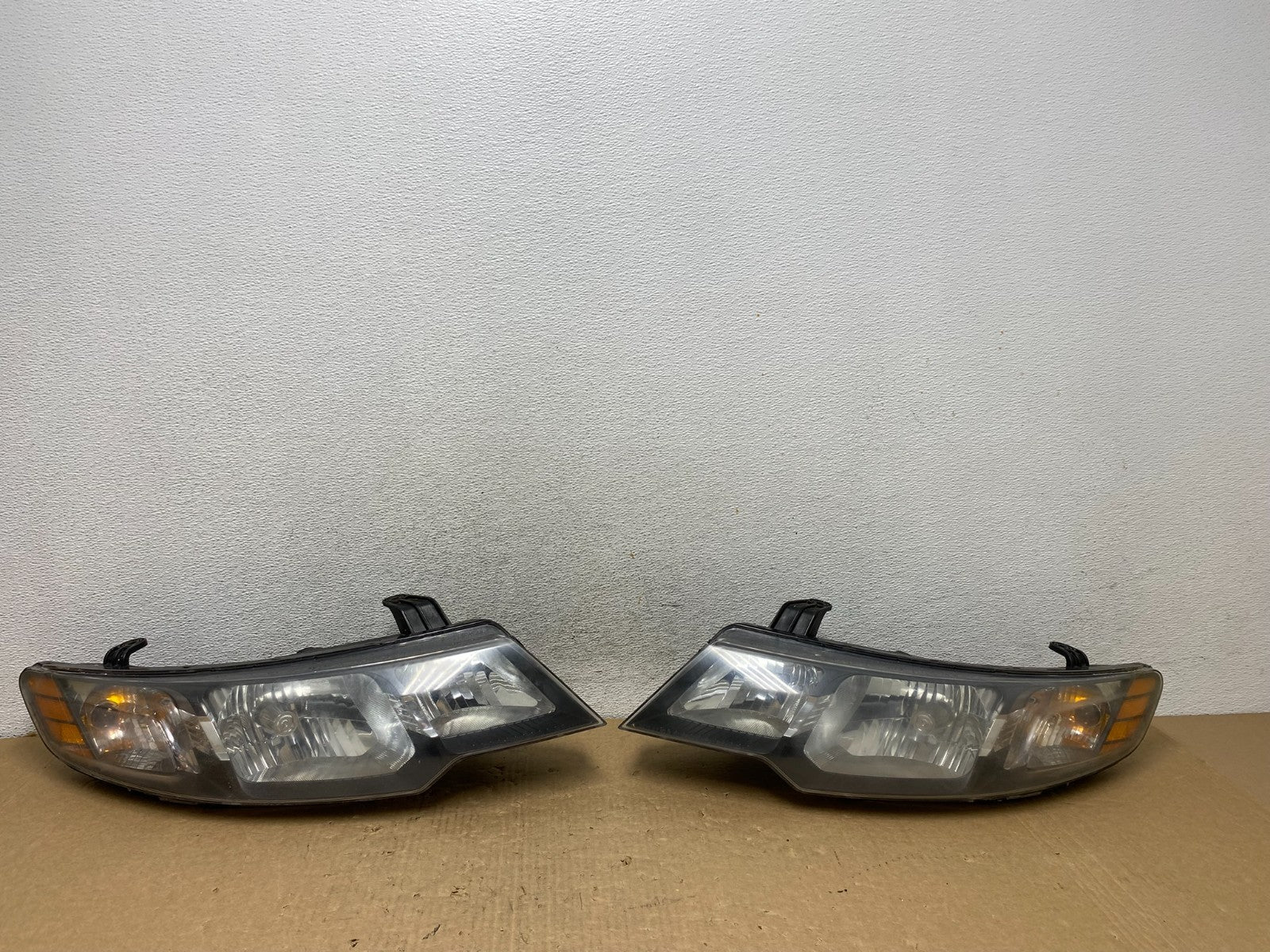 2010 2011 2012 Kia Forte Left+Right Side Headlights Halogen AF7920 DW0