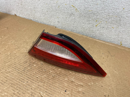 2015 to 2017 Chrysler 200 Sedan Right Passenger  Inner Tail Light Oem N9896 DW1