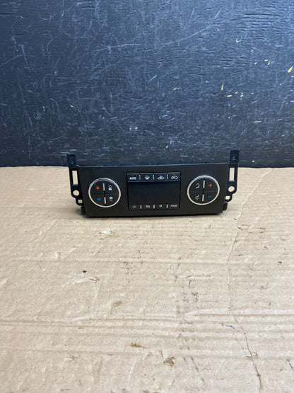 2010-2011 GMC Sierra Chevy Silverado A/C AC Climate Control A/C AF2066 DW0