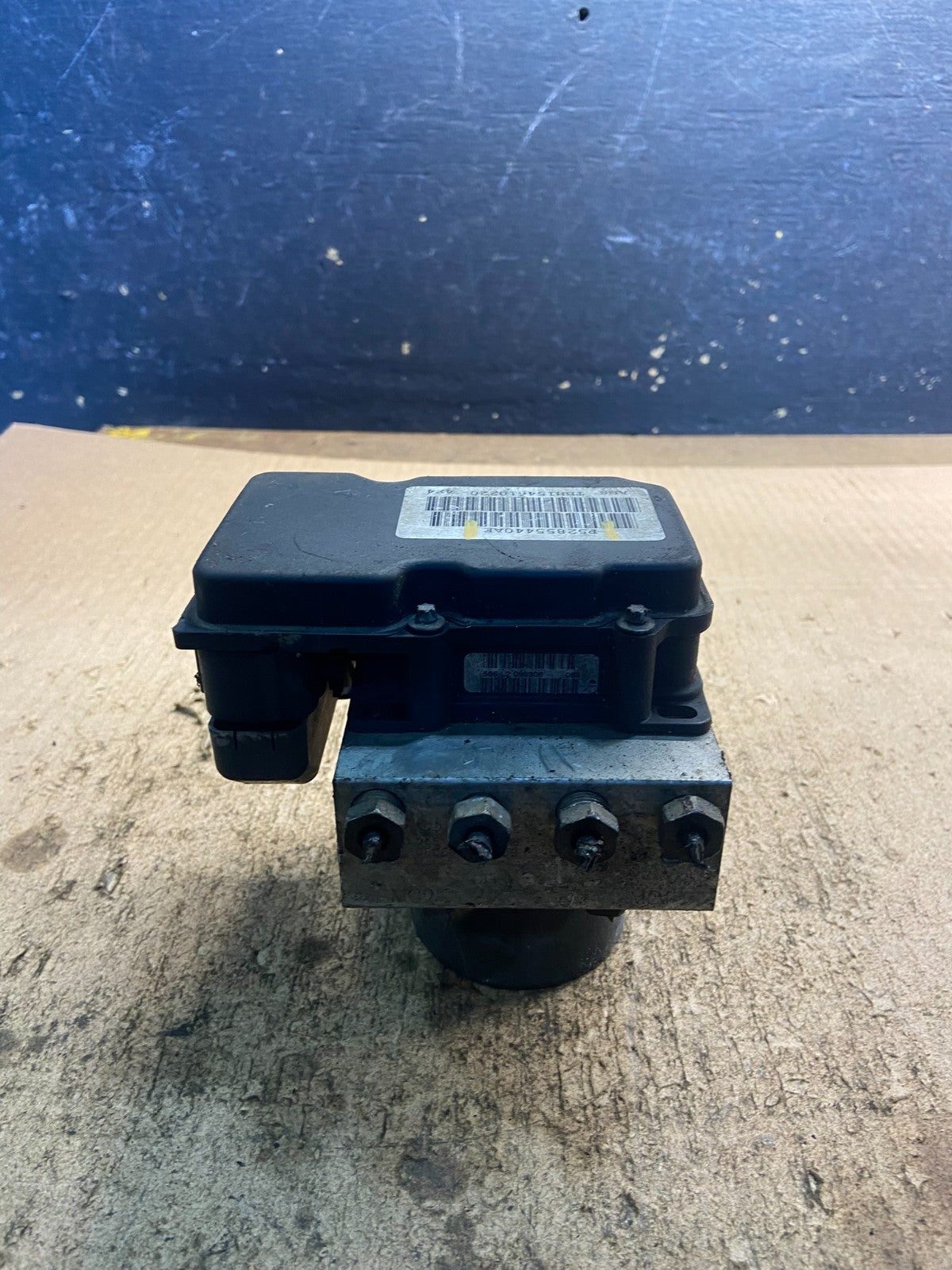 2006 Dodge Durango ABS Anti Lock Brake Pump z8941 DG3