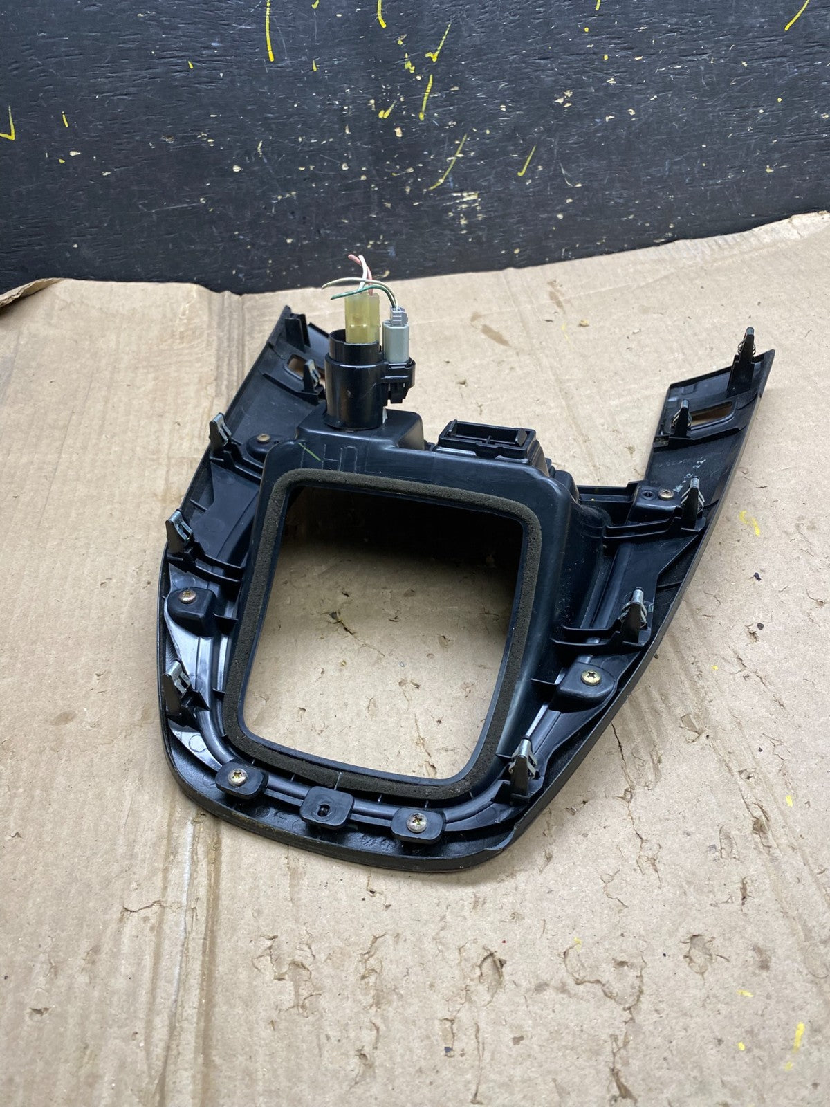 1999 to 2003 Lexus RX300 dash Console Center Shifter Floor Bezel OEM X6005 DG3