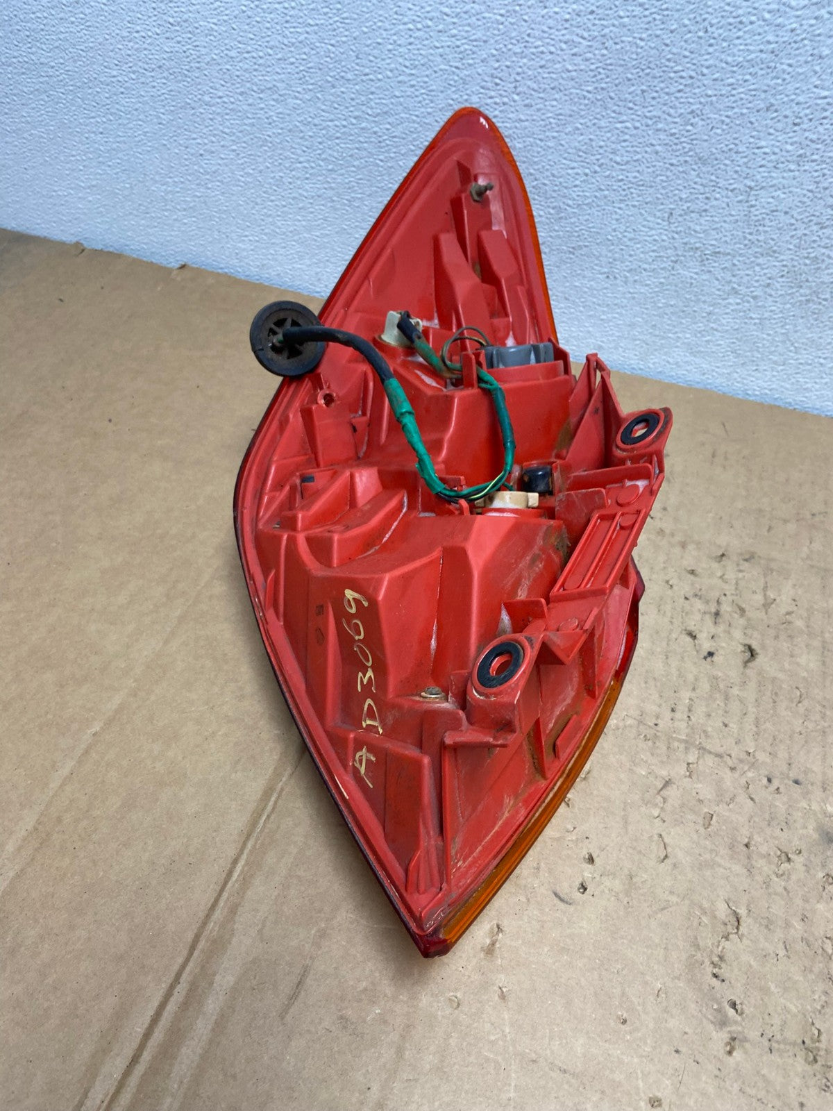 2009 2010 Nissan Murano Right Passenger Rh Side Tail Light AD3069 LK6