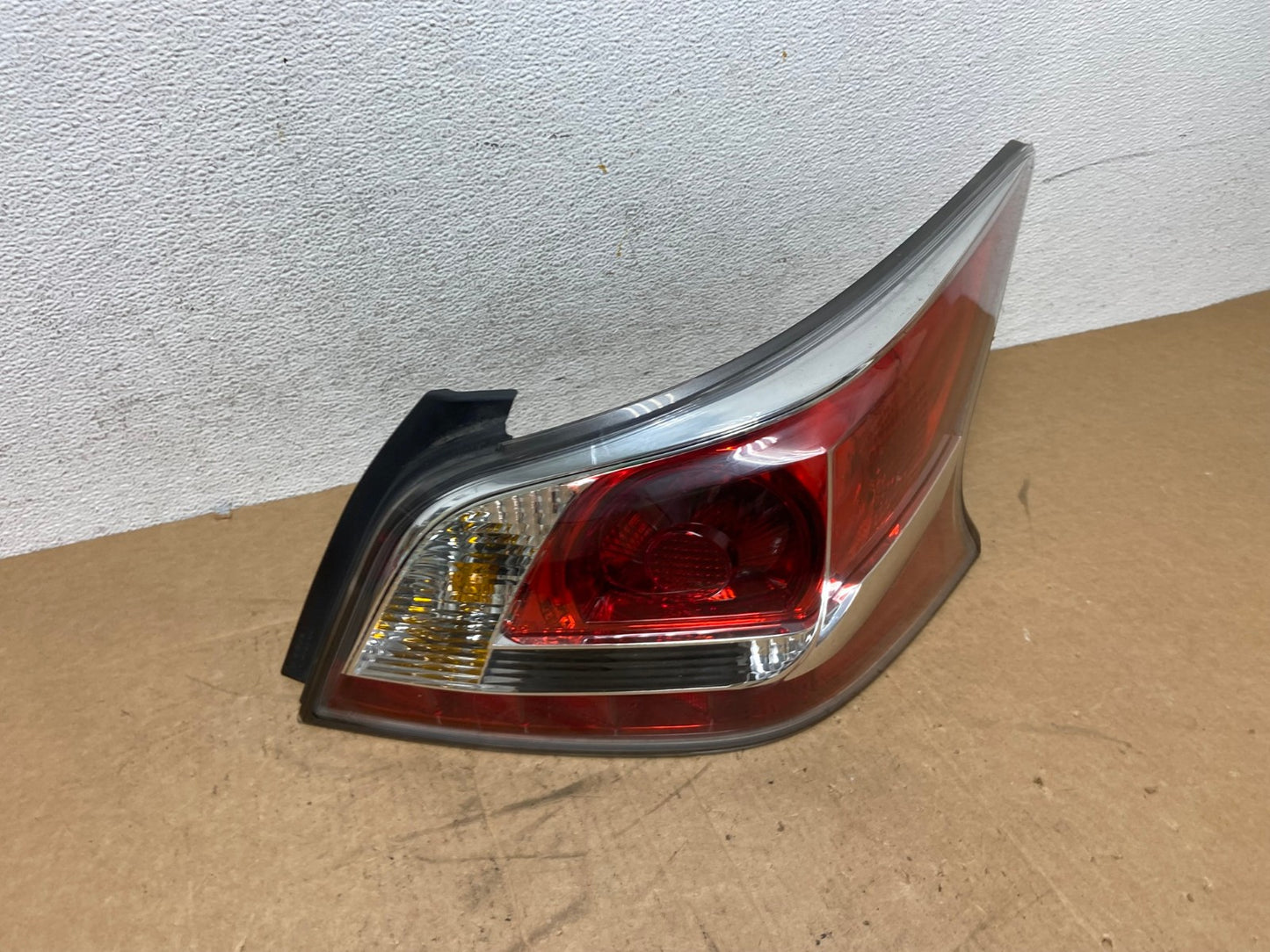 2013 2014 2015 Nissan Altima Right Passenger RH Side Tail Light AD6281 LK2