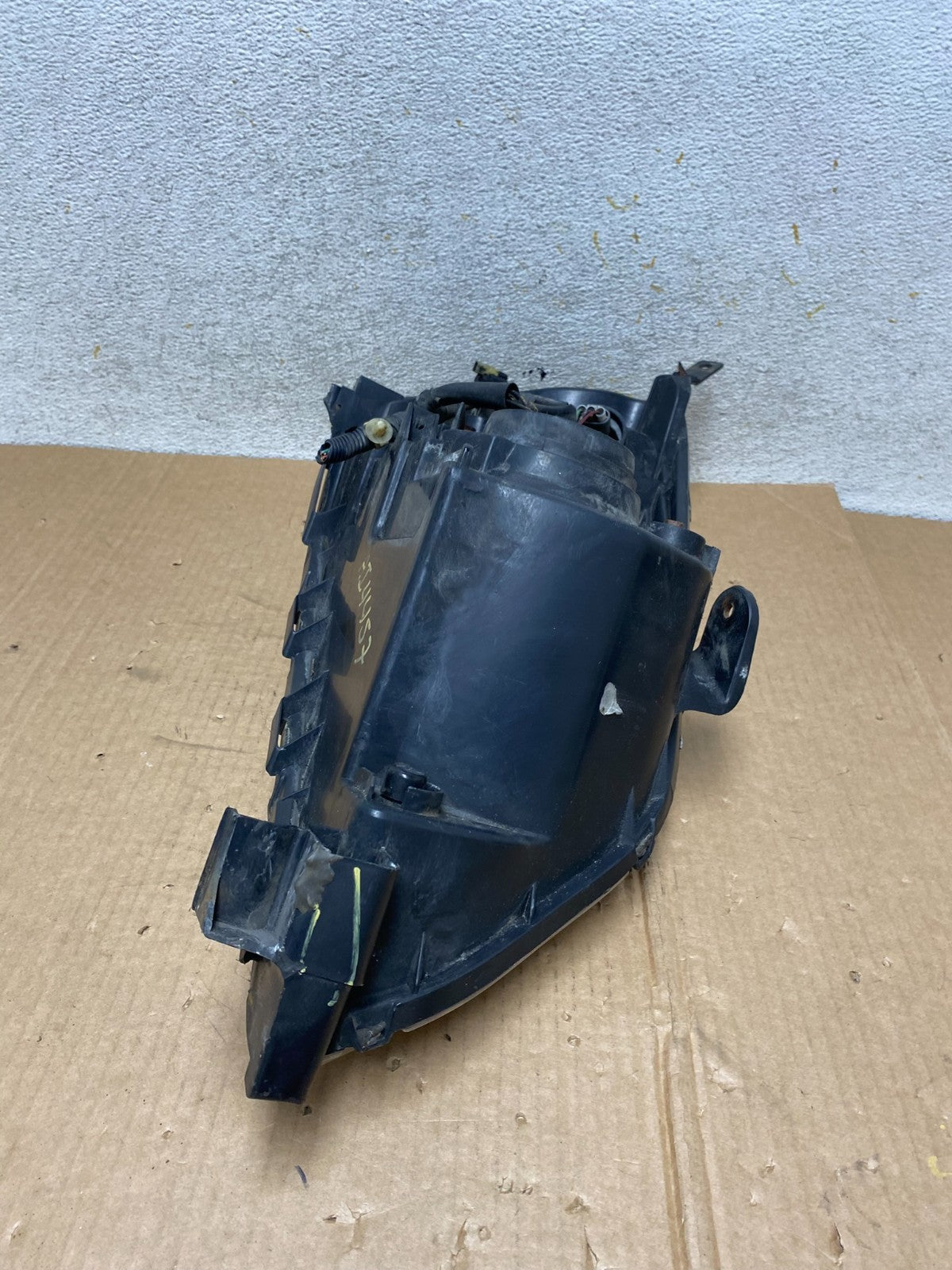 2003 2004 2005 Honda Pilot Left Driver LH Side Halogen Headlight AI4457 DW11