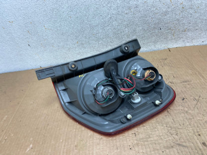 2003 2004 2005 Honda Pilot Left Driver LH Side Tail Light AI8045 LK5