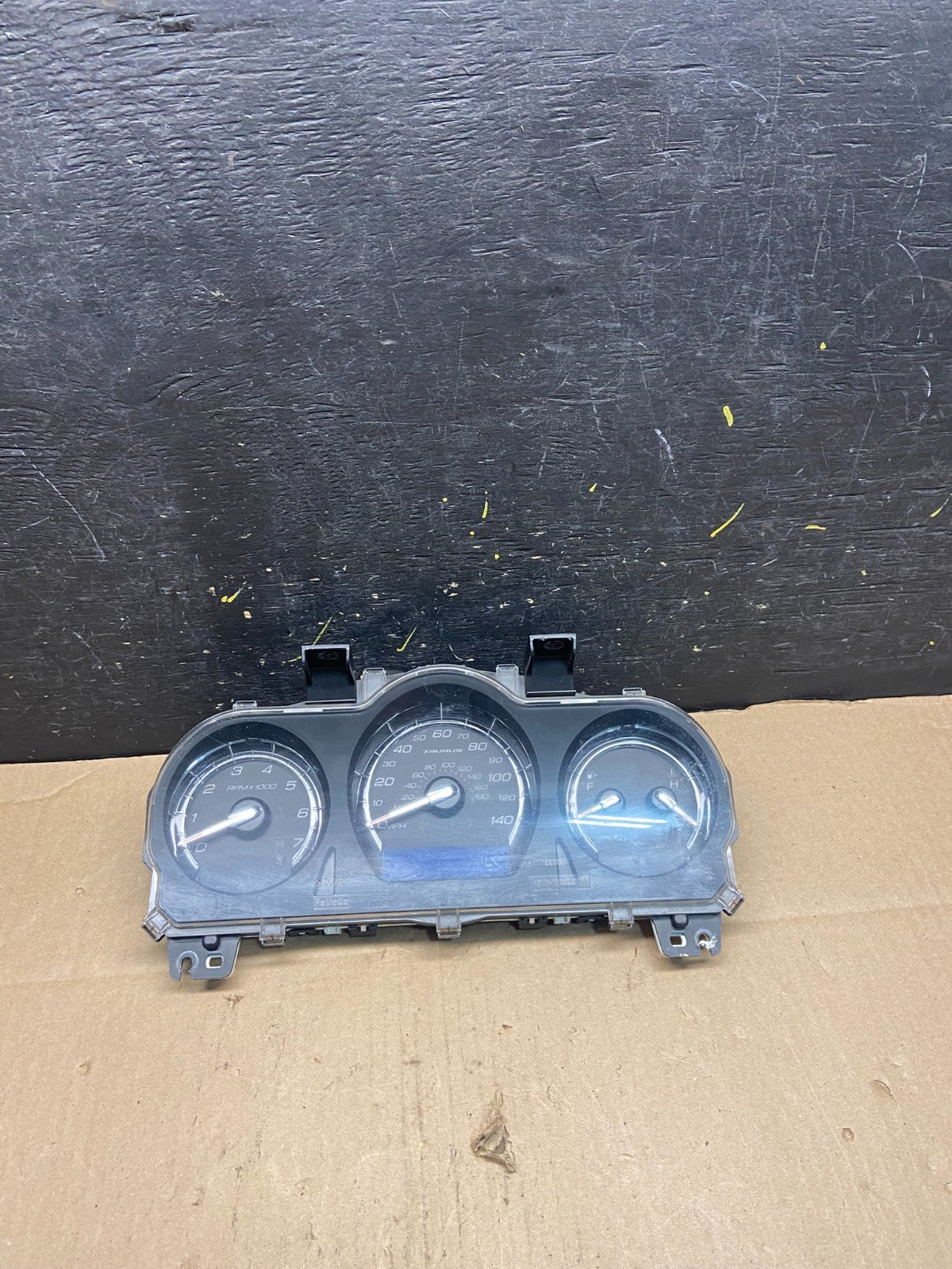 2010 - 2012 Ford Taurus Dash Speedometer Gauge Cluster Bezel Trim OEM t1925  DG0