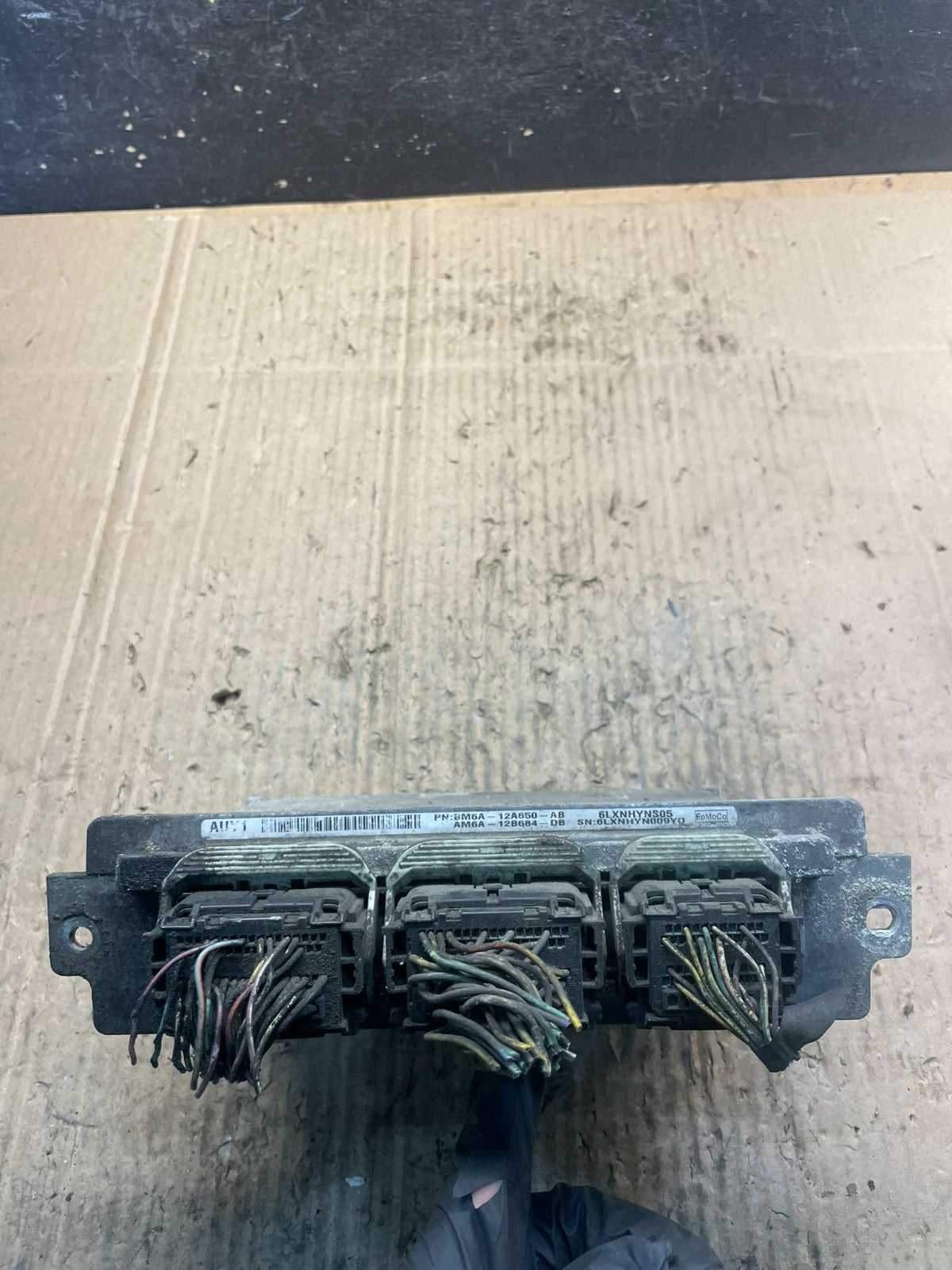 2011-2012 Ford Escape Hybrid Engine Control Unit ECU Computer Module s4906 DG1