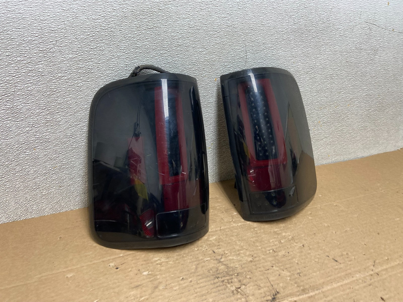 2004 to 2008 Ford F150 Left+Right Set Side LED Tail Lights AB4692 DG2