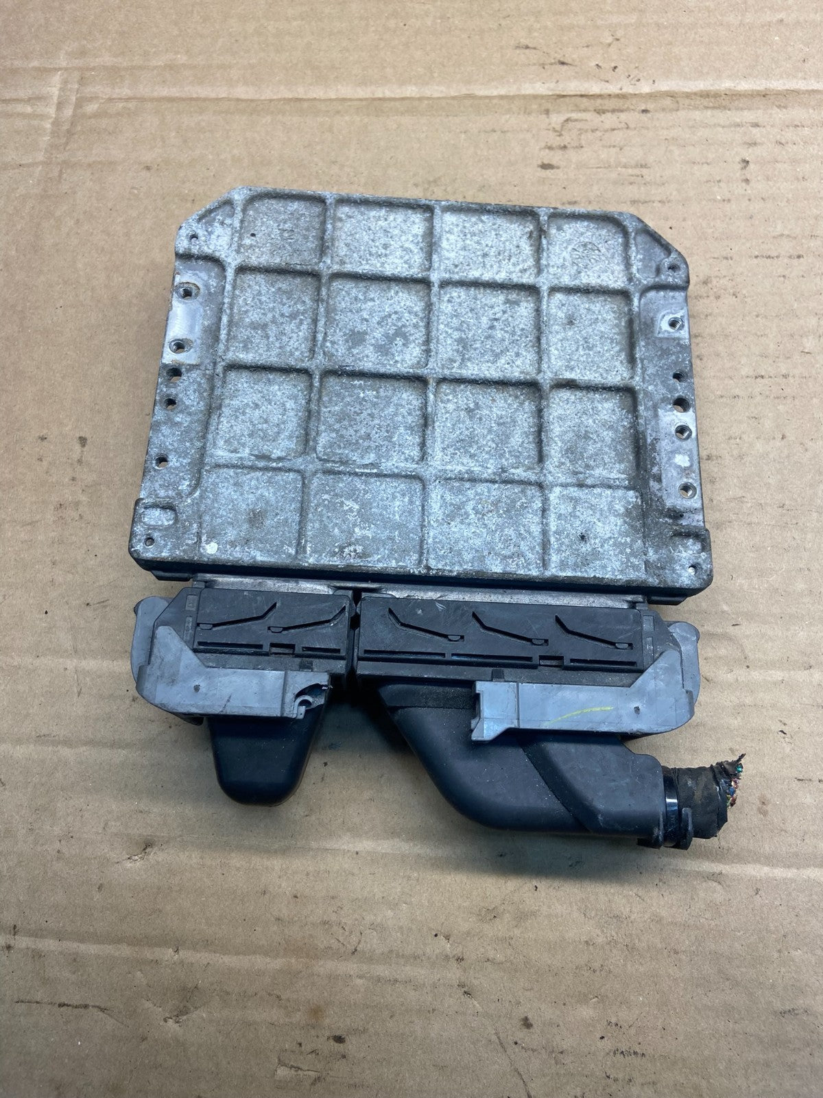 2011 Toyota Sienna Engine Control Computer ECU ECM PCM ae2493 DG1