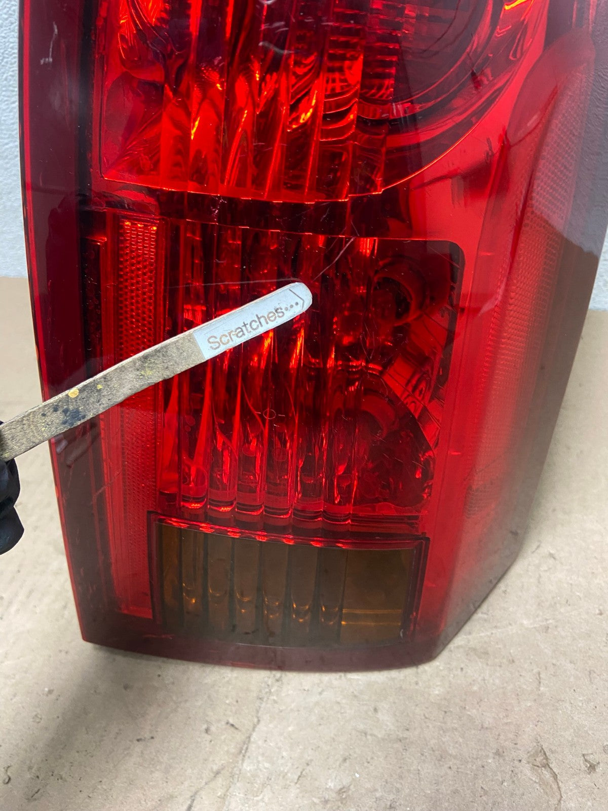 2003 to 2007 Cadillac Cts Right Passenger Rh Side Tail Light AG4832 LK3