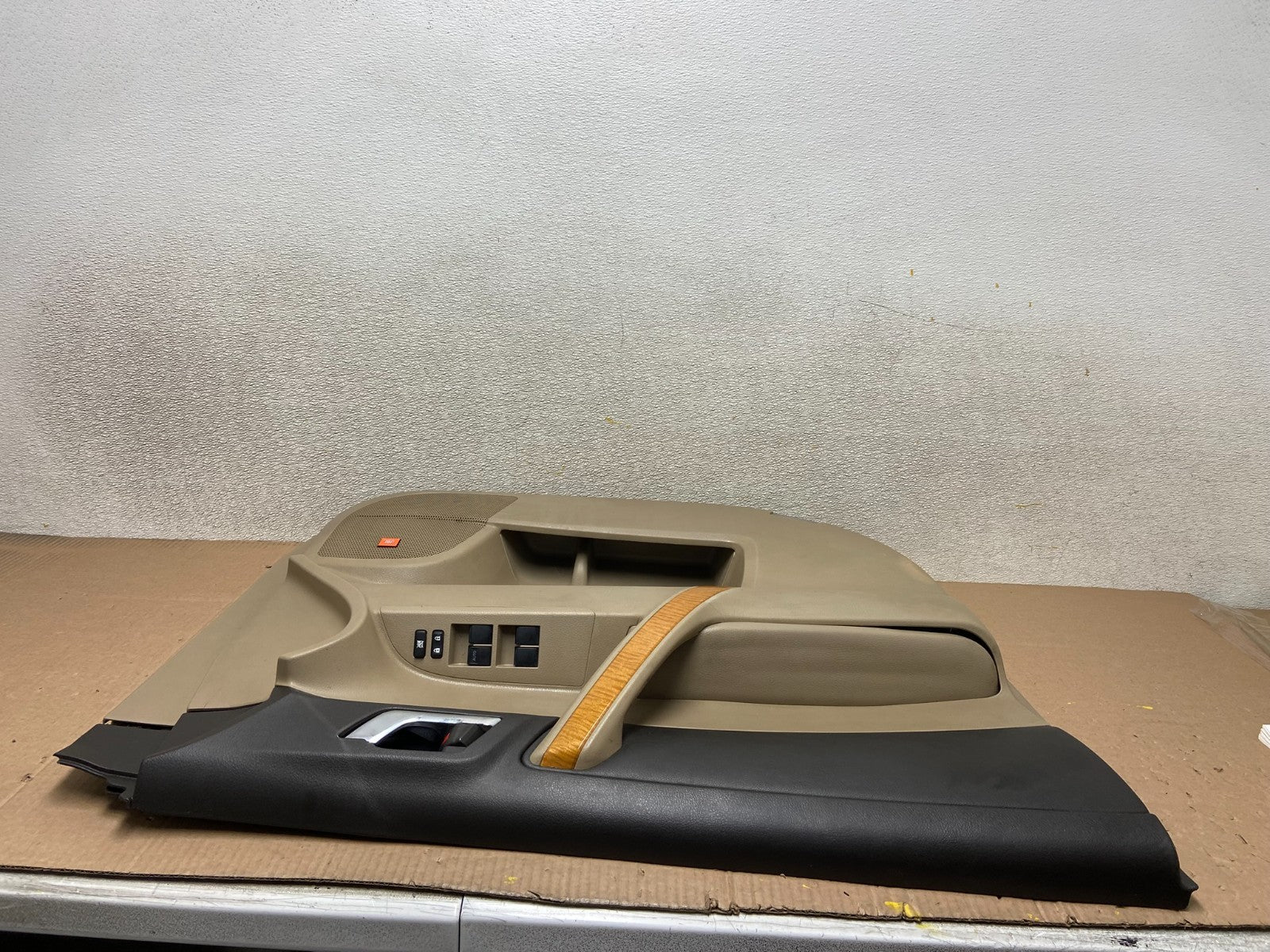 2008-2010 Toyota Highlander Front Left Driver LH Door Trim Cover Panel Y3203 DG7