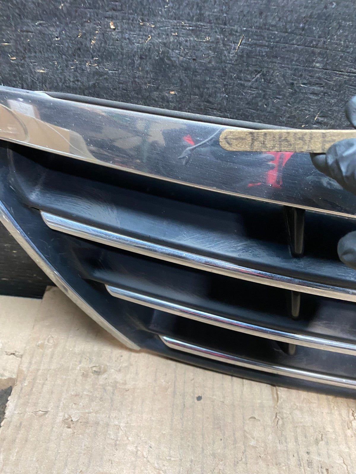 2007 to 2008 Kia Sorento Front Upper Grill Grille OEM X0168 DG8