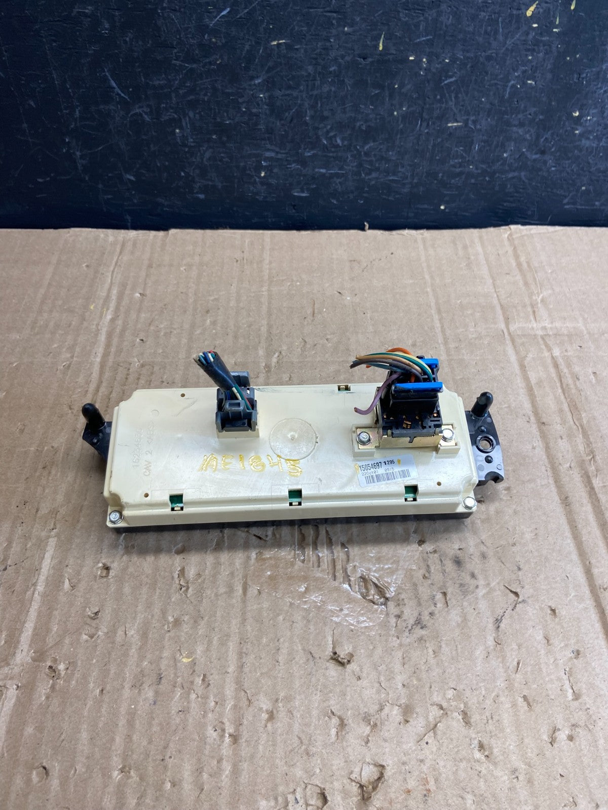 1999 to 2002 Chevrolet Silverado HVAC Heater Climate Control Module AE1845 DG3