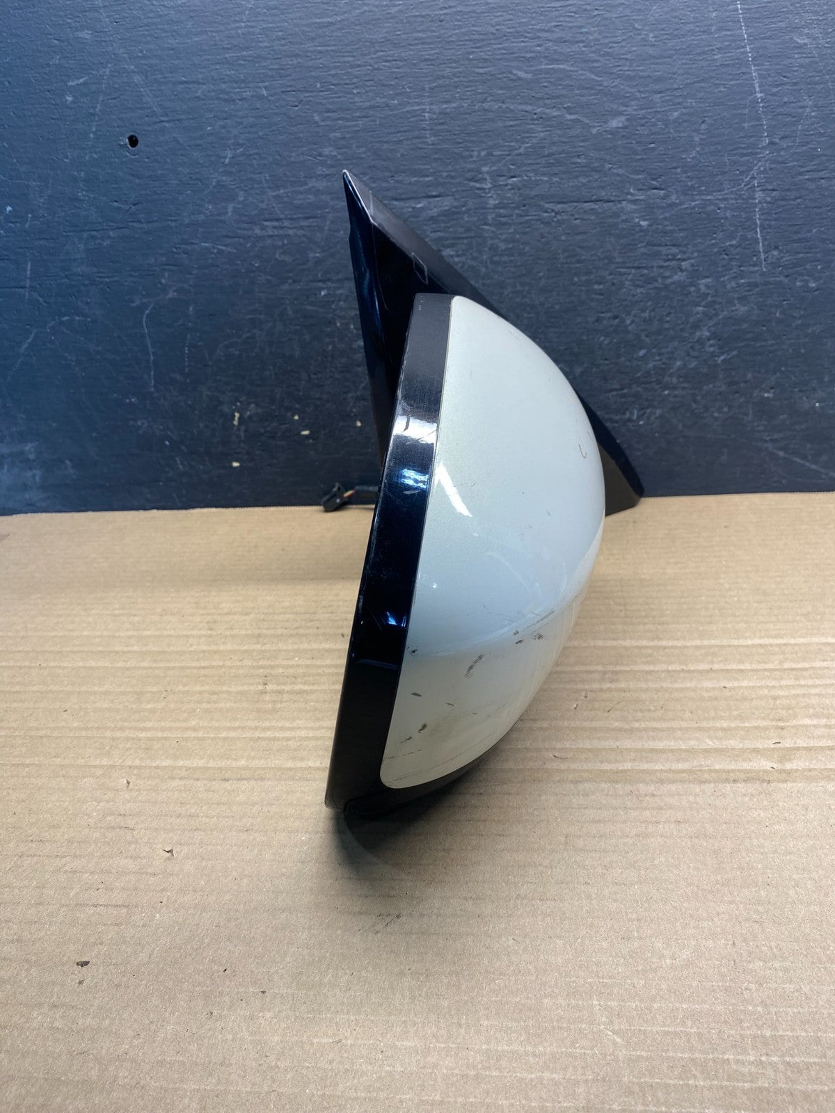 2013 to 2016 Nissan Pathfinder Right Passenger View Door Mirror AF3803 DW11