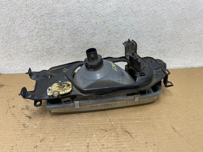 1987 to 1991 Toyota Camry Right Passenger RH Side Headlight AH4321 DG3