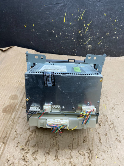 2009-2010 Nissan Murano AM FM Radio 6 CD Control Panel X6435 DG3