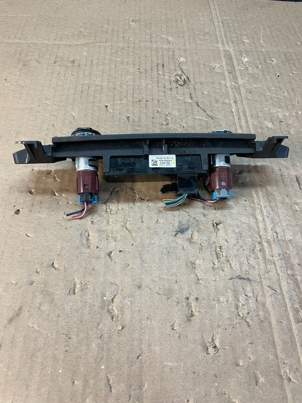 2007 - 2014 Chevrolet Tahoe Yukon Pedal Traction Control Switch OEM AC4935 DG6