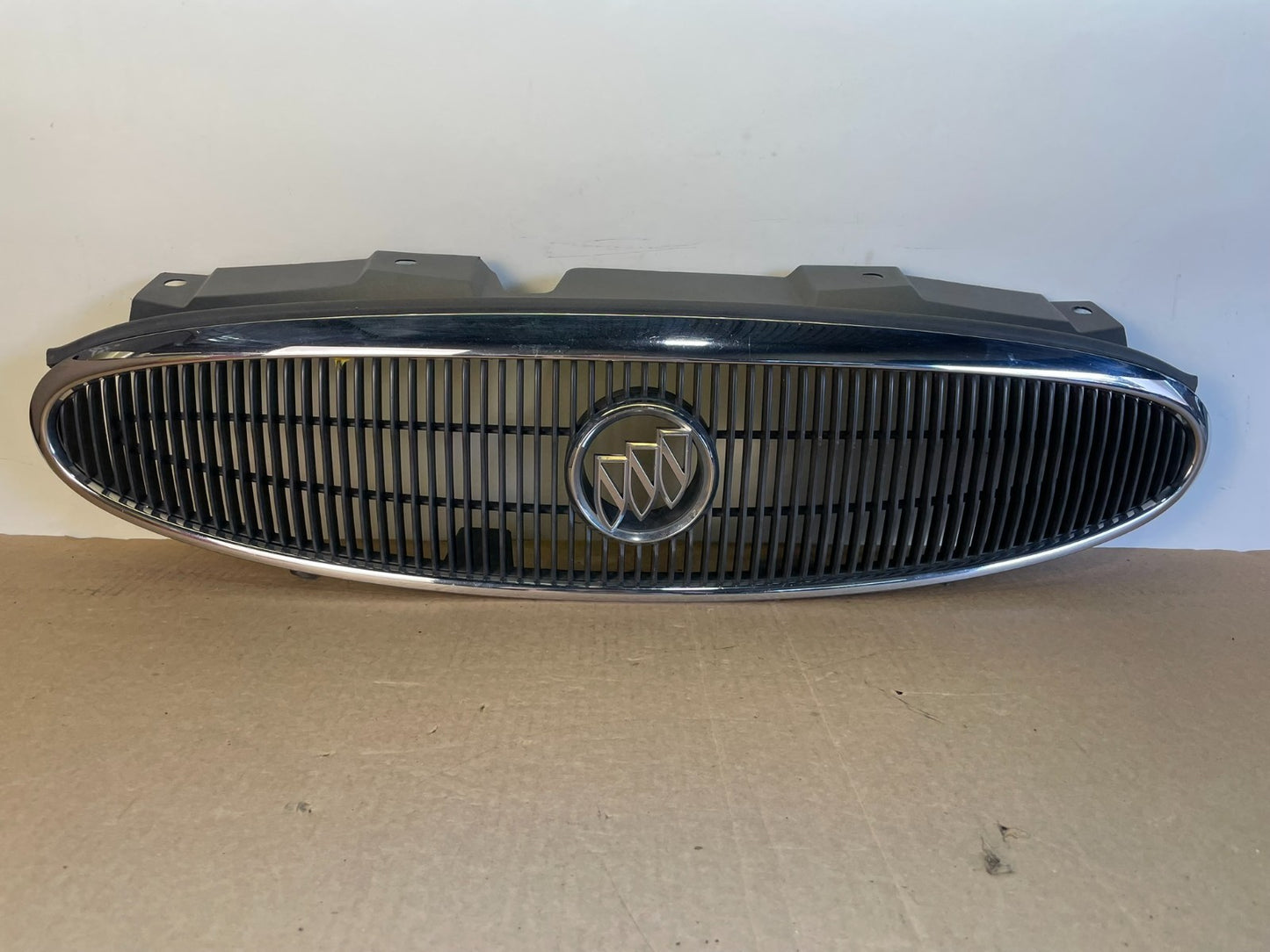 2005 2006 2007 Buick LaCrosse Allure Chrome Front Grill Grille AG9799 DG0