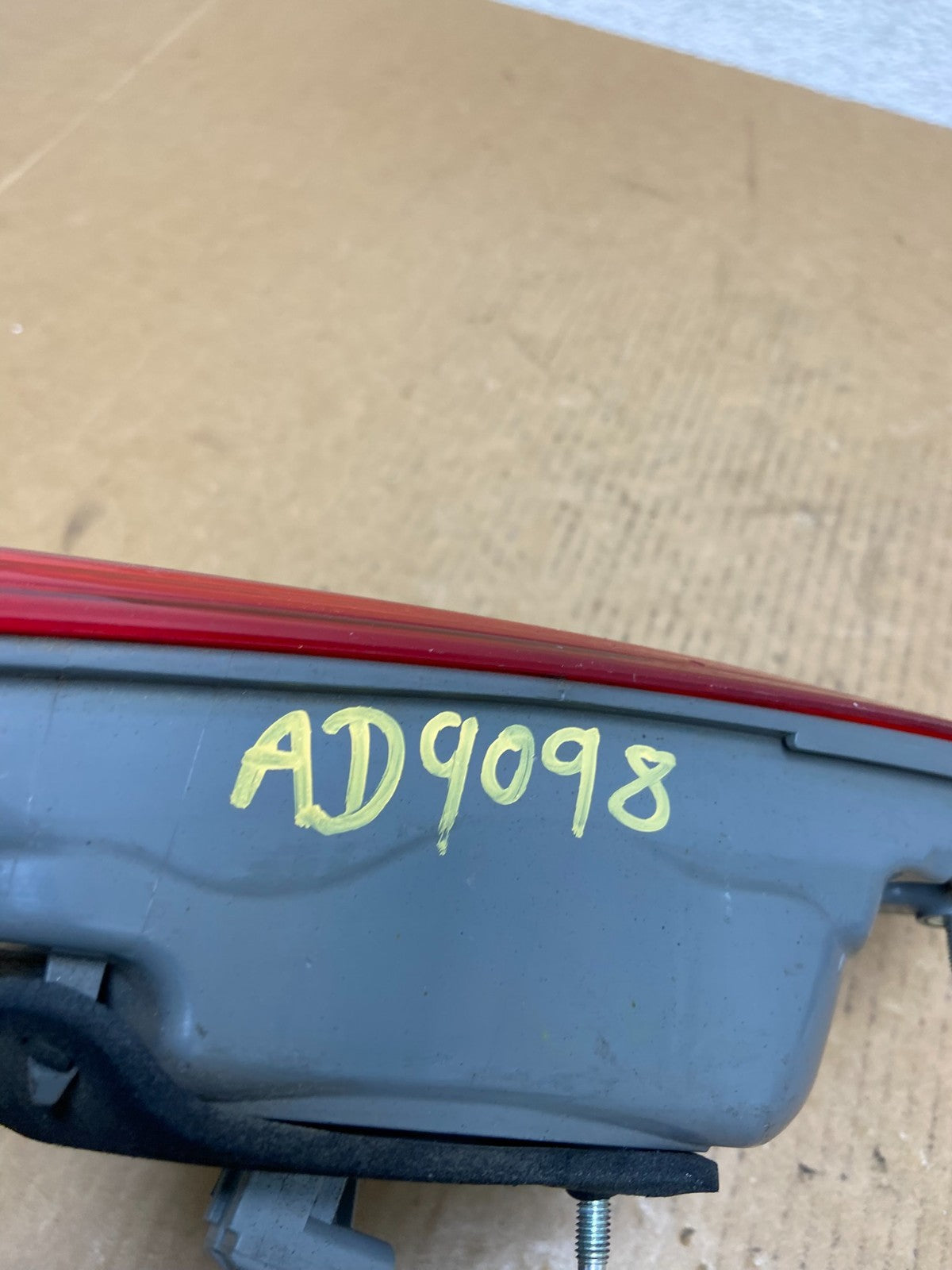 2015 - 2017 Toyota Camry Right Passenger RH Side Tail Light Inner AD9098 DW6