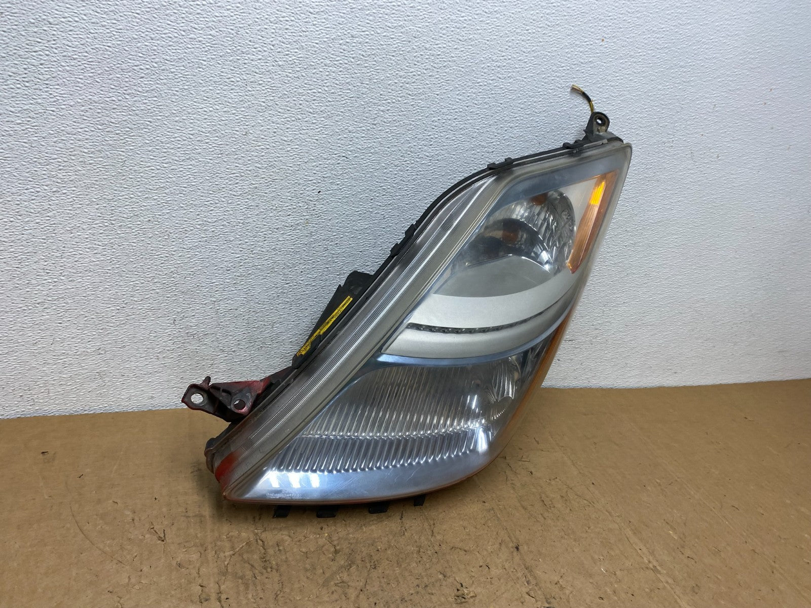2006-2009 Toyota Prius Left Driver LH Side Blue Headlight Xenon Hid AD0555 DW2