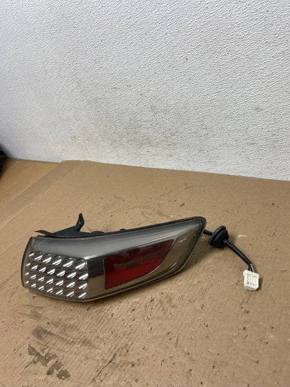 2006 2007 2008 Infiniti FX35 Right Passenger Smoked lens Tail Light AD78292