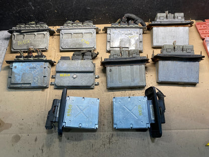 Mix of 10 Ford ECM Engine Computer Module V2405 PS1