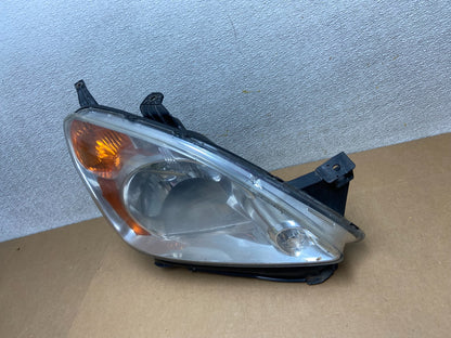 2002 to 2004 Honda CRV CR-V OEM Right Passenger RH Halogen Headlight Z6565 DW1