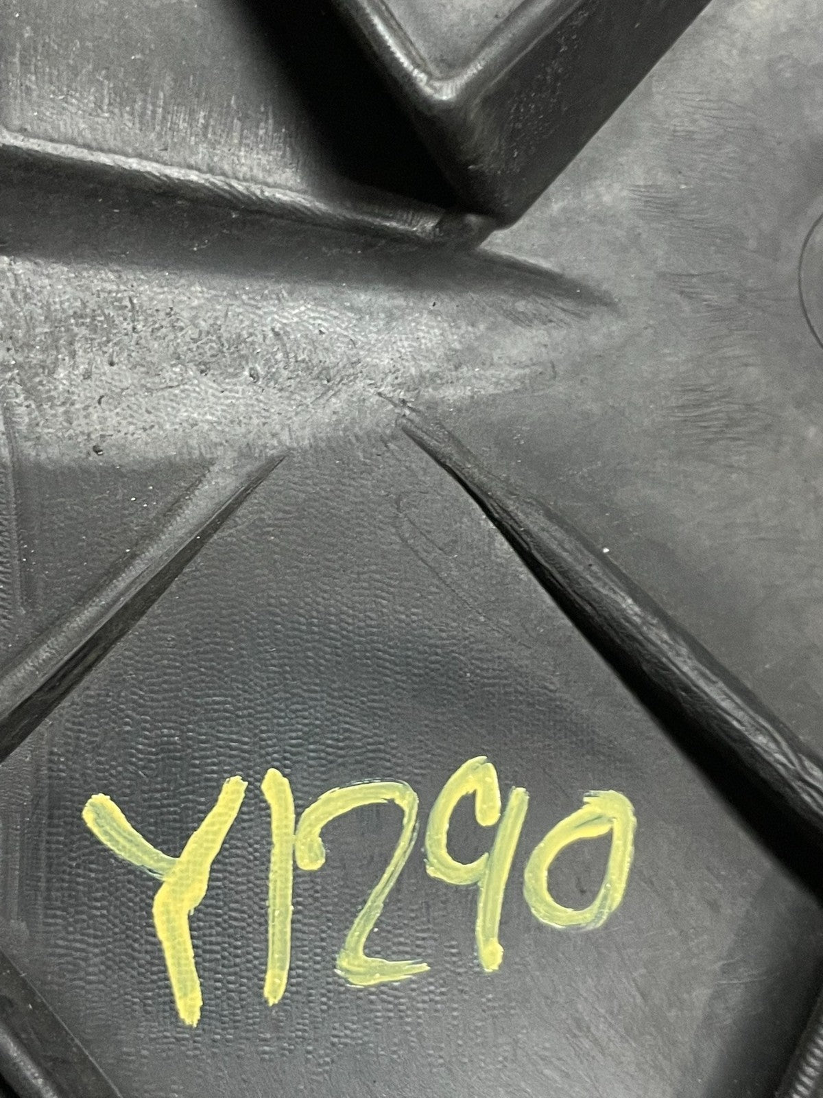 2012 - 2017 Hyundai Accent Front Bumper Impact Absorber Oem Y1290 DG8
