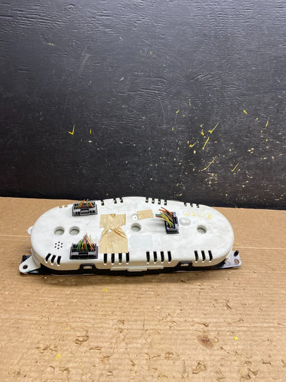 2004 to 2005 Jaguar XJ8 Instrument Cluster Gauge Speedometer w3108 DG6