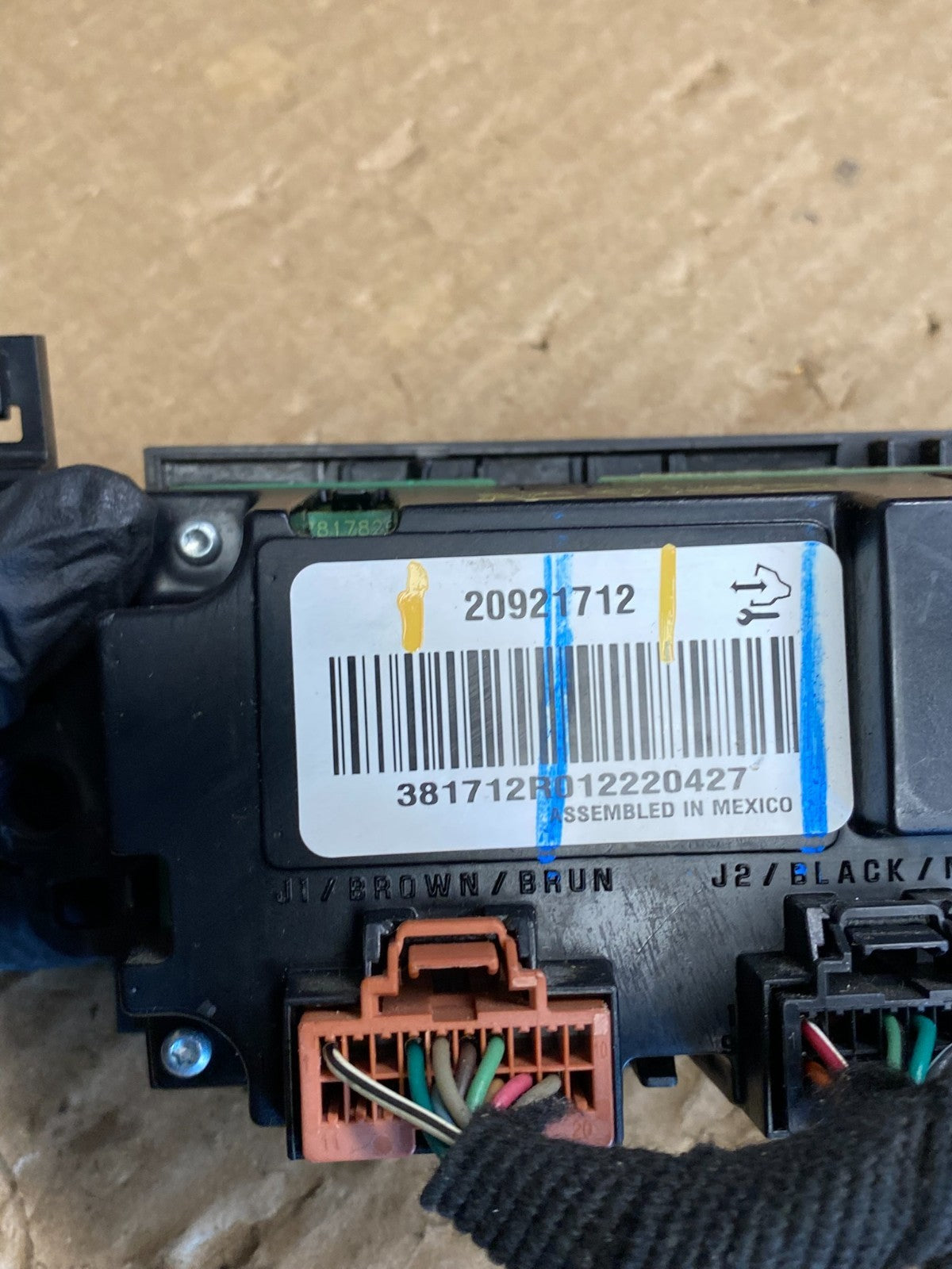 2007 - 2011 Chevrolet Silverado Gmc Sierra A/C Heater Climate Control AC9155 DG6