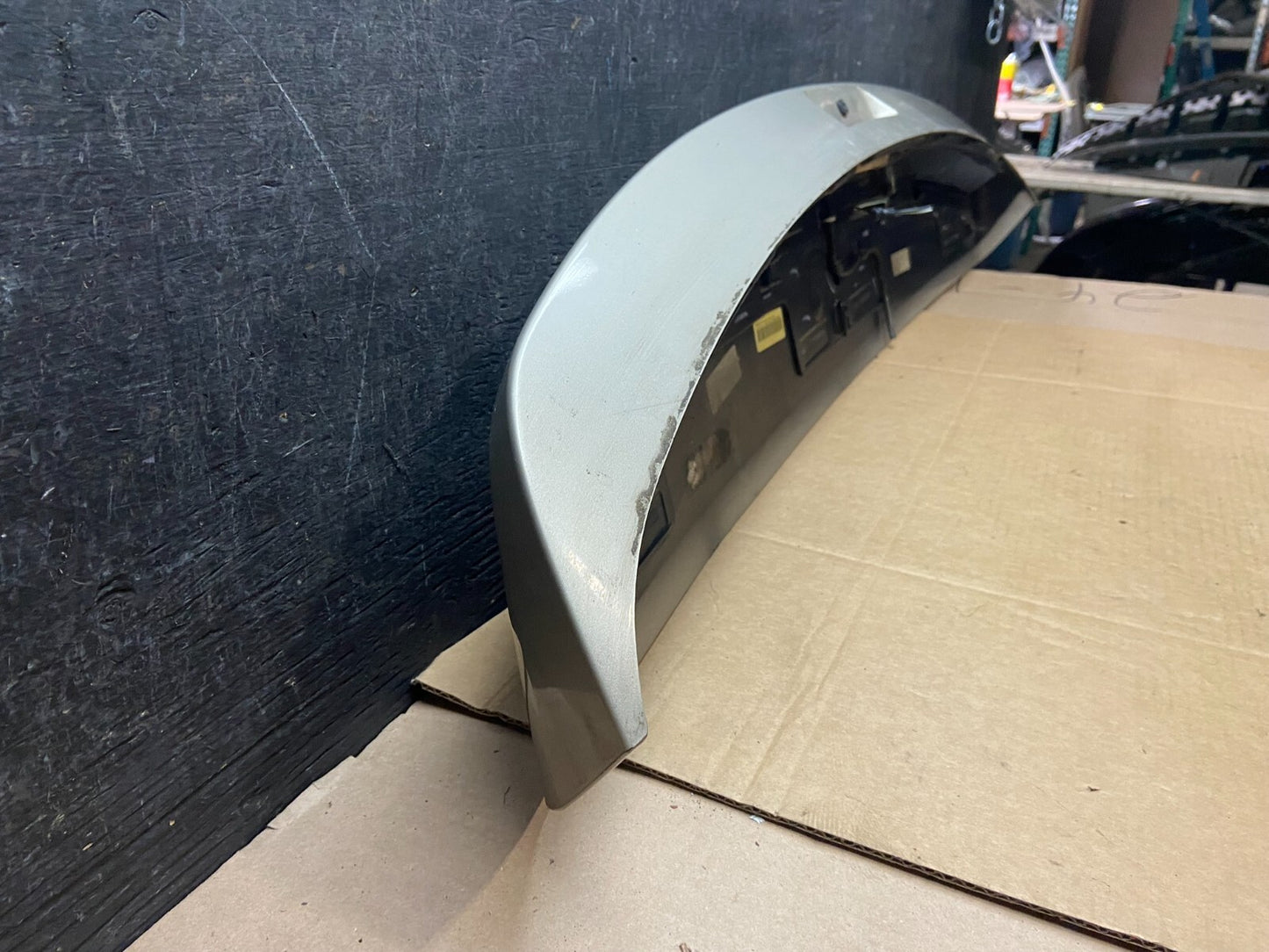 2009 to 2014 Volkswagen Routan Rear Spoiler OEM H7223 OEM DG18