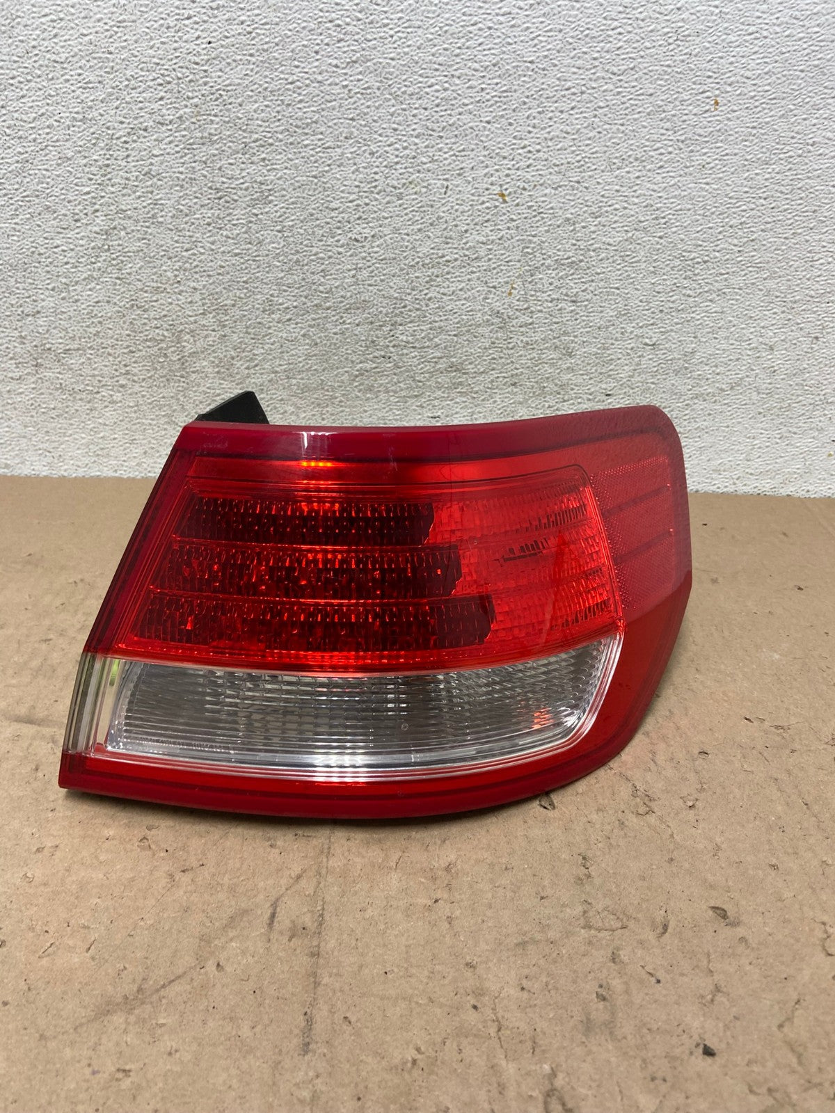 2010 2011 2012 Lincoln MKZ Right Passenger RH Side Tail Light AG4959 LK0