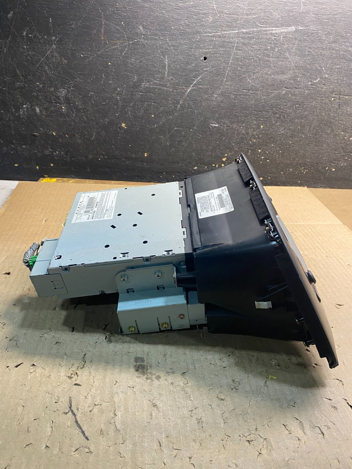 2005-2006 Honda Odyssey Information Display Screen 39810-SHJ-A010-M1 Z5376 DG2