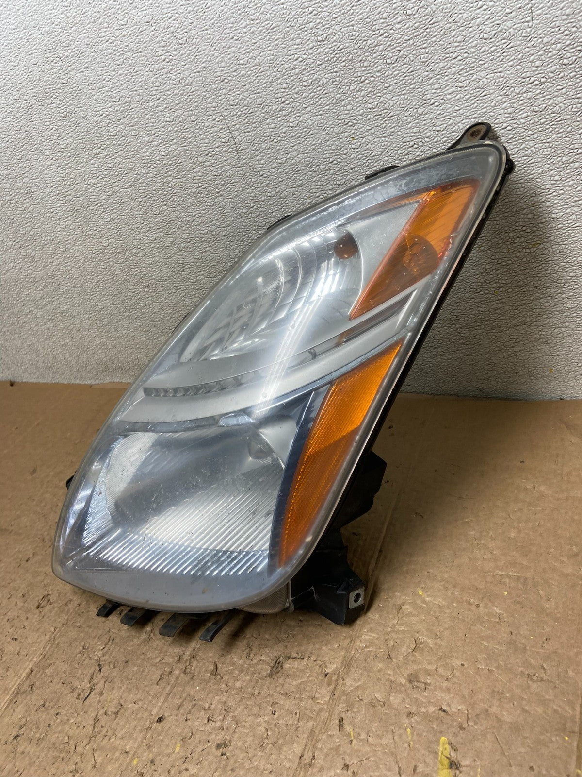 2006-2009 Toyota Prius Left Driver LH Side Blue Headlight Halogen Oem AA4206 DW1