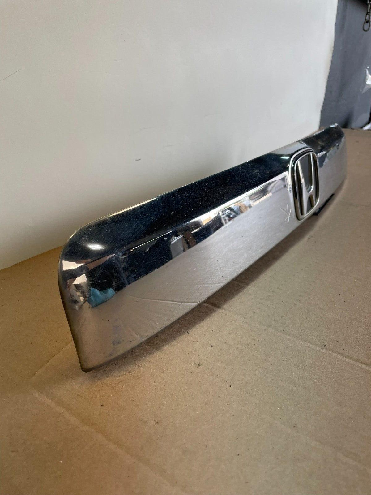 2009-2015 Honda Pilot Tailgate Trunk Handle Bezel Molding Camera AG0984 DG2