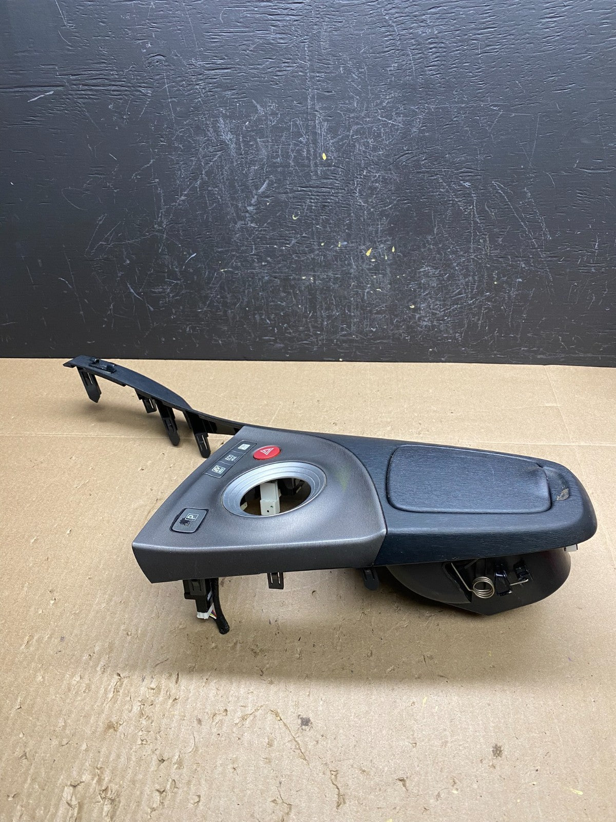 2010 to 2015 Toyota Prius Center Console Cup Holder Trim Bezel AC6581 DG3