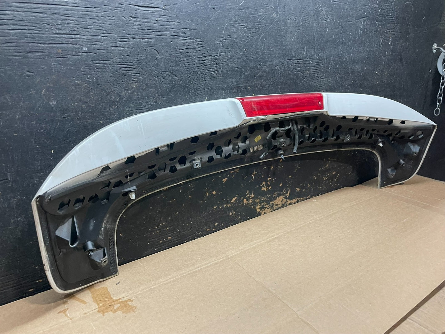 2012 to 2017 Ford Focus Trunk Lid Spoiler Wing Y9238 DG8
