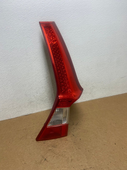 2008 to 2013 Volvo XC70 V70 Right Passenger Tail Light Upper AD5194 LK2