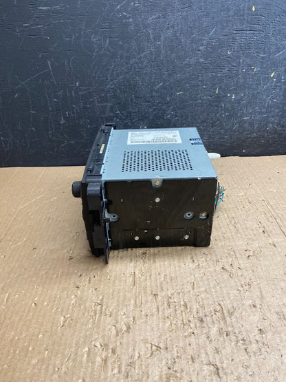 2007 to 2014 GMC Chevy Truck Yukon Silverado AM FM Radio AE4481 DW2